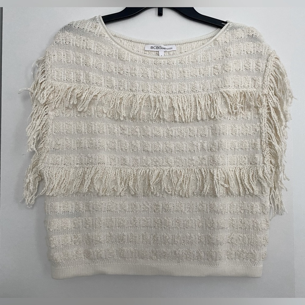 BCBG women’s sleeveless sweater NWOT